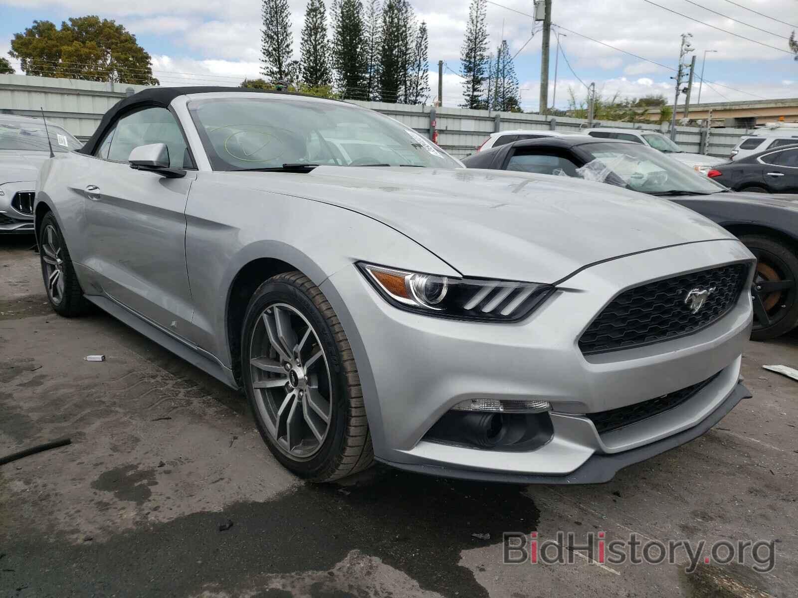 Photo 1FATP8UH9G5216472 - FORD MUSTANG 2016