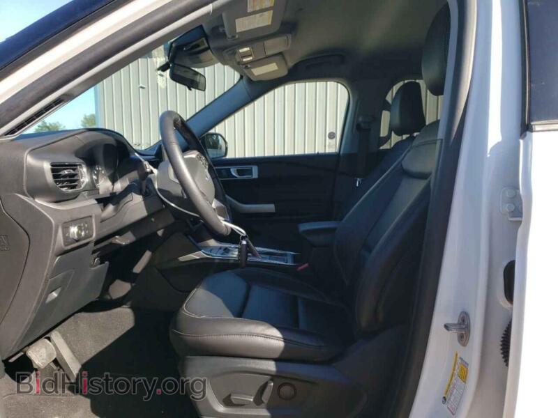 2022 Ford EXPLORER (VIN 1FMSK7DH2NGA60366) — фото 7 из 14