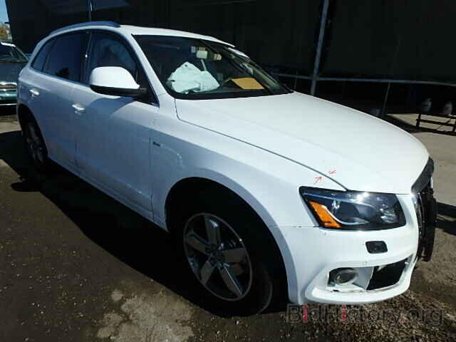 Фотография WA1DKAFP4CA032352 - AUDI Q5 2012