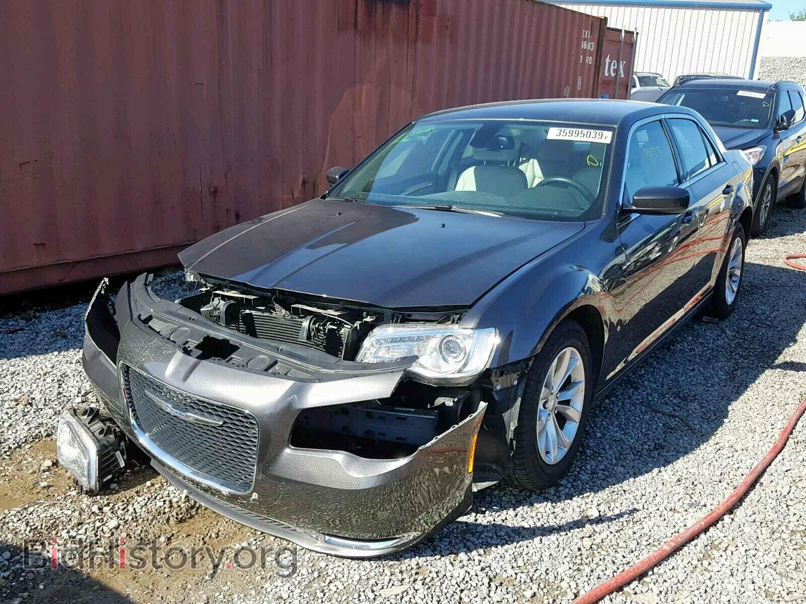 2015 CHRYSLER 300 - VIN: 2C3CCAAG0FH772626 - Фото 2