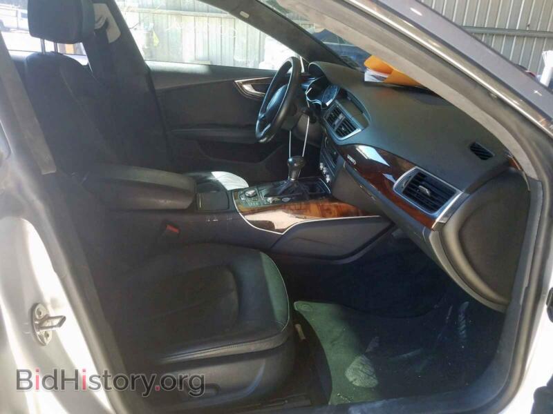 2012 Audi A7 (VIN WAUSGAFCXCN001799) — фото 5 из 10