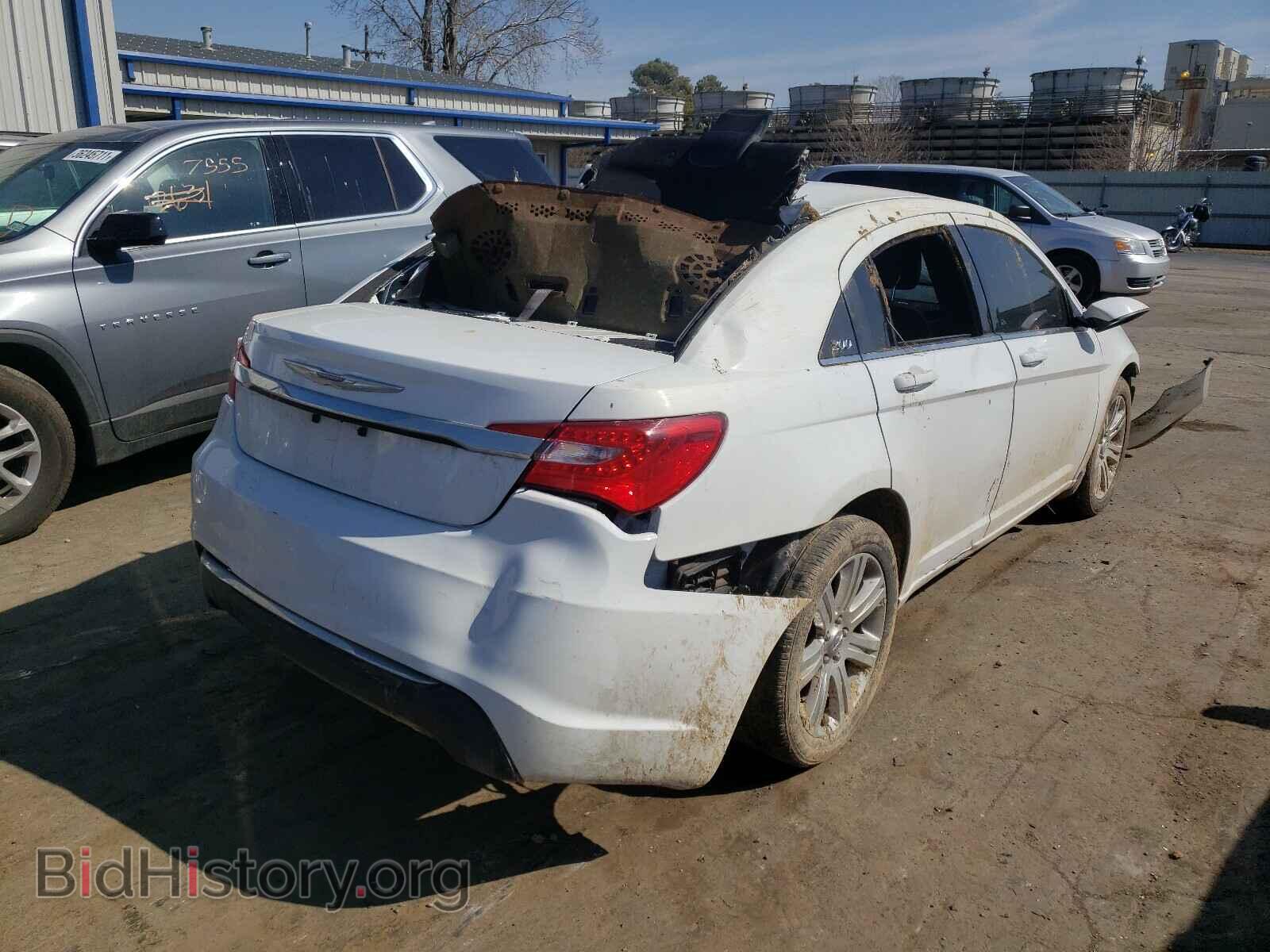 2014 CHRYSLER 200 - VIN: 1C3CCBBBXEN120448 - Фото 4