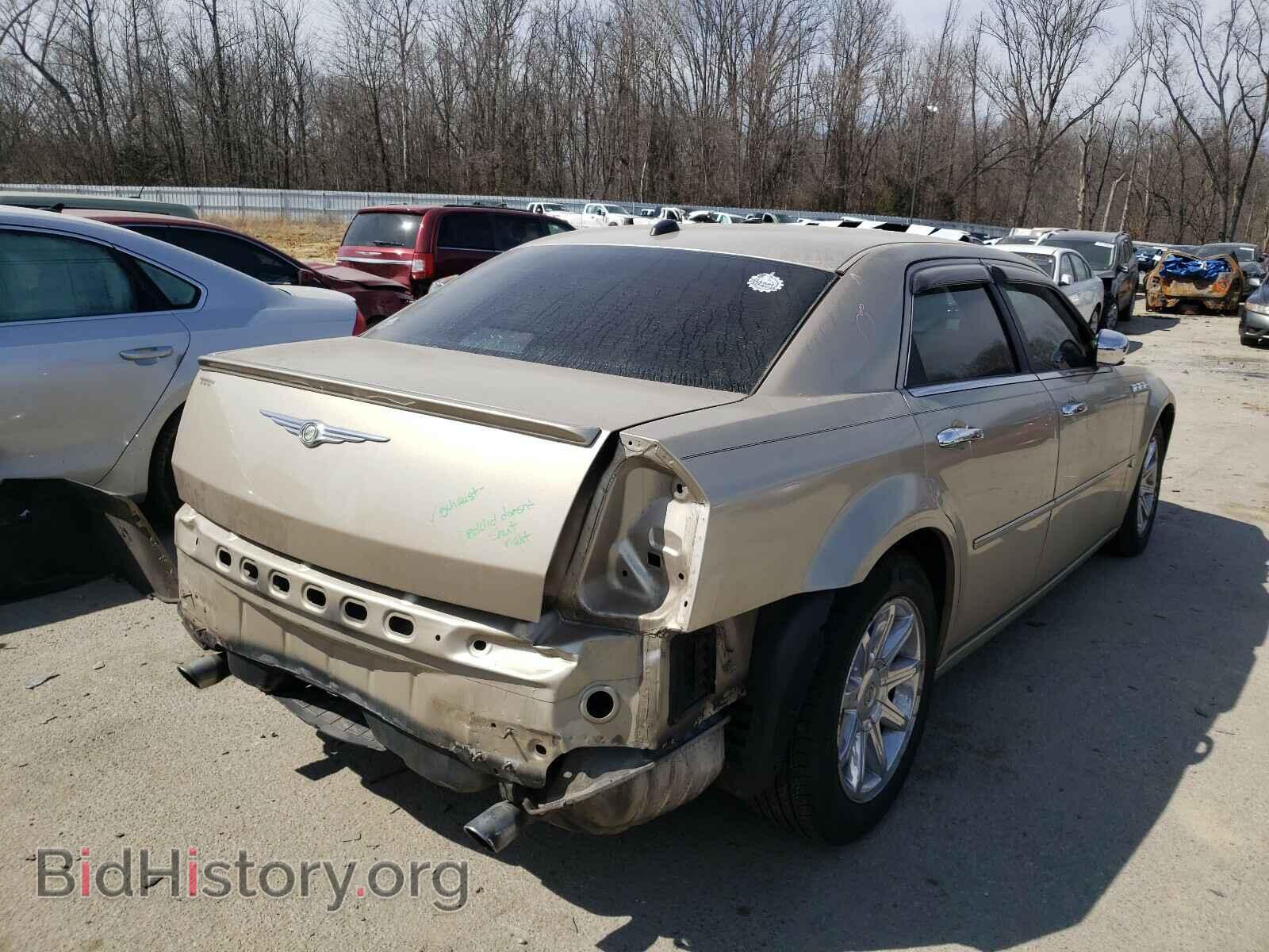 2006 CHRYSLER 300 - VIN: 2C3KA63H96H224094 - Фото 4