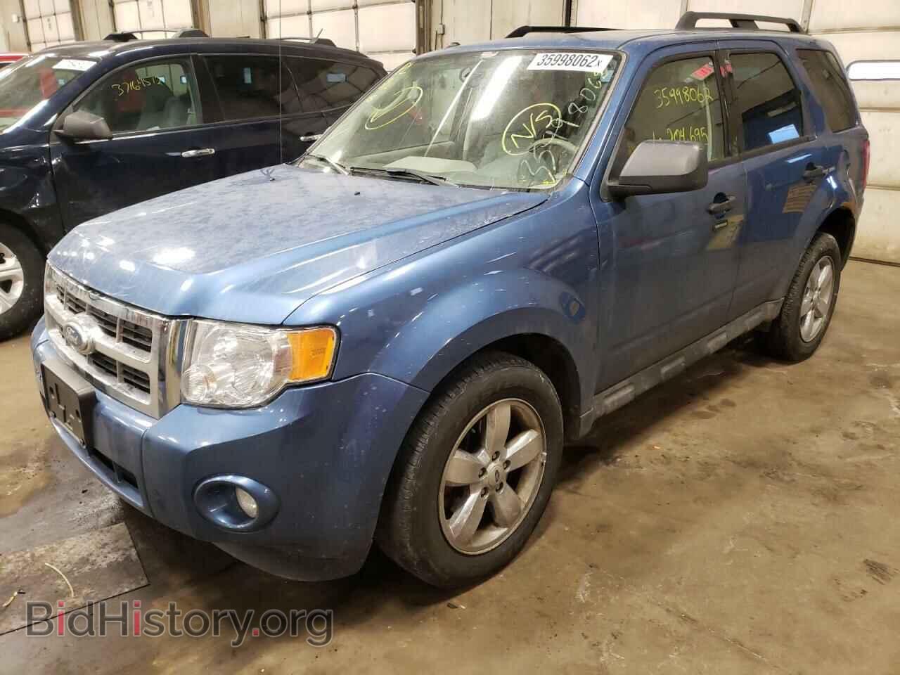2010 FORD ESCAPE - VIN: 1FMCU9DG2AKB62582 - Фото 2