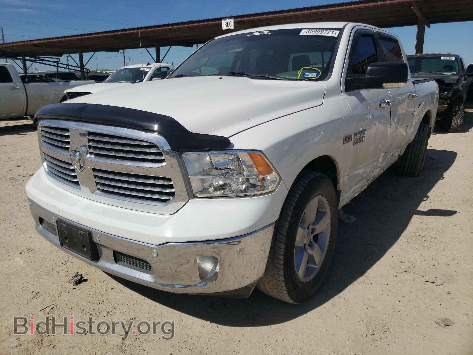 2017 RAM 1500 - VIN: 1C6RR7LT1HS569071 - Фото 2