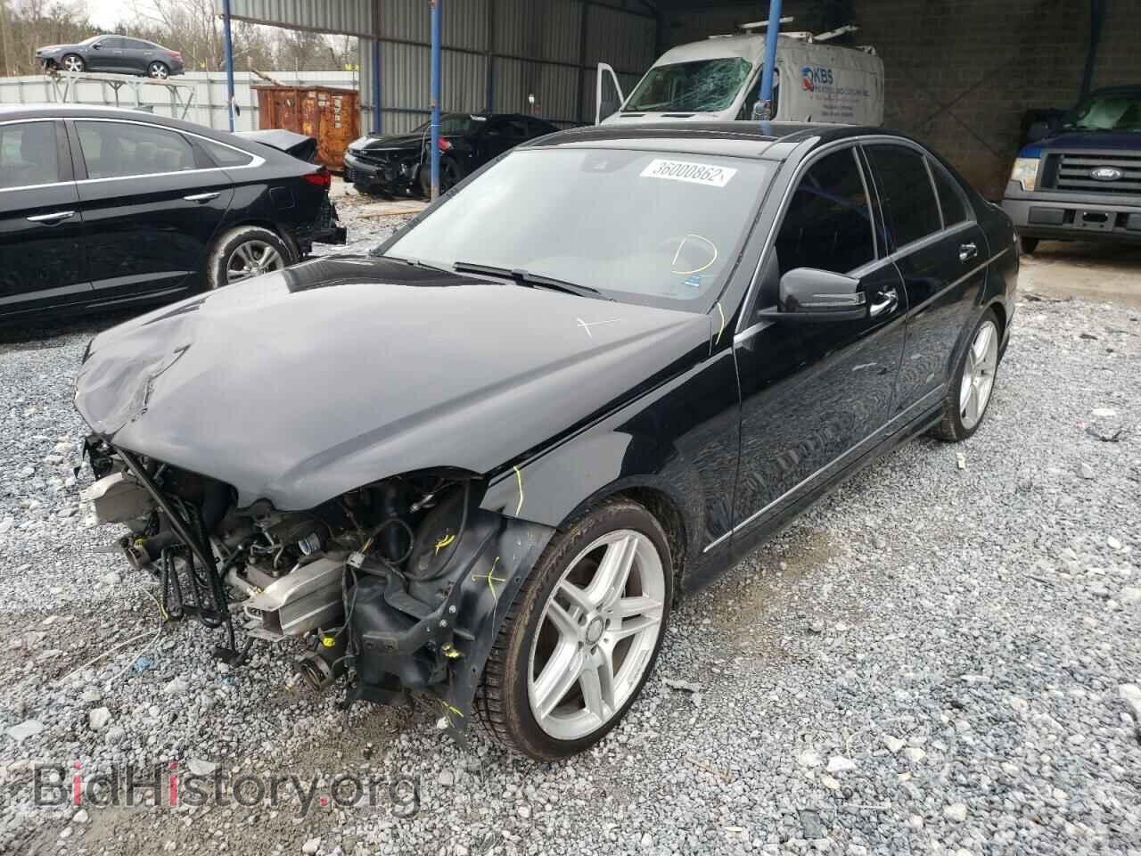2014 MERCEDES-BENZ C-CLASS - VIN: WDDGF4HB8EA940712 - Фото 2