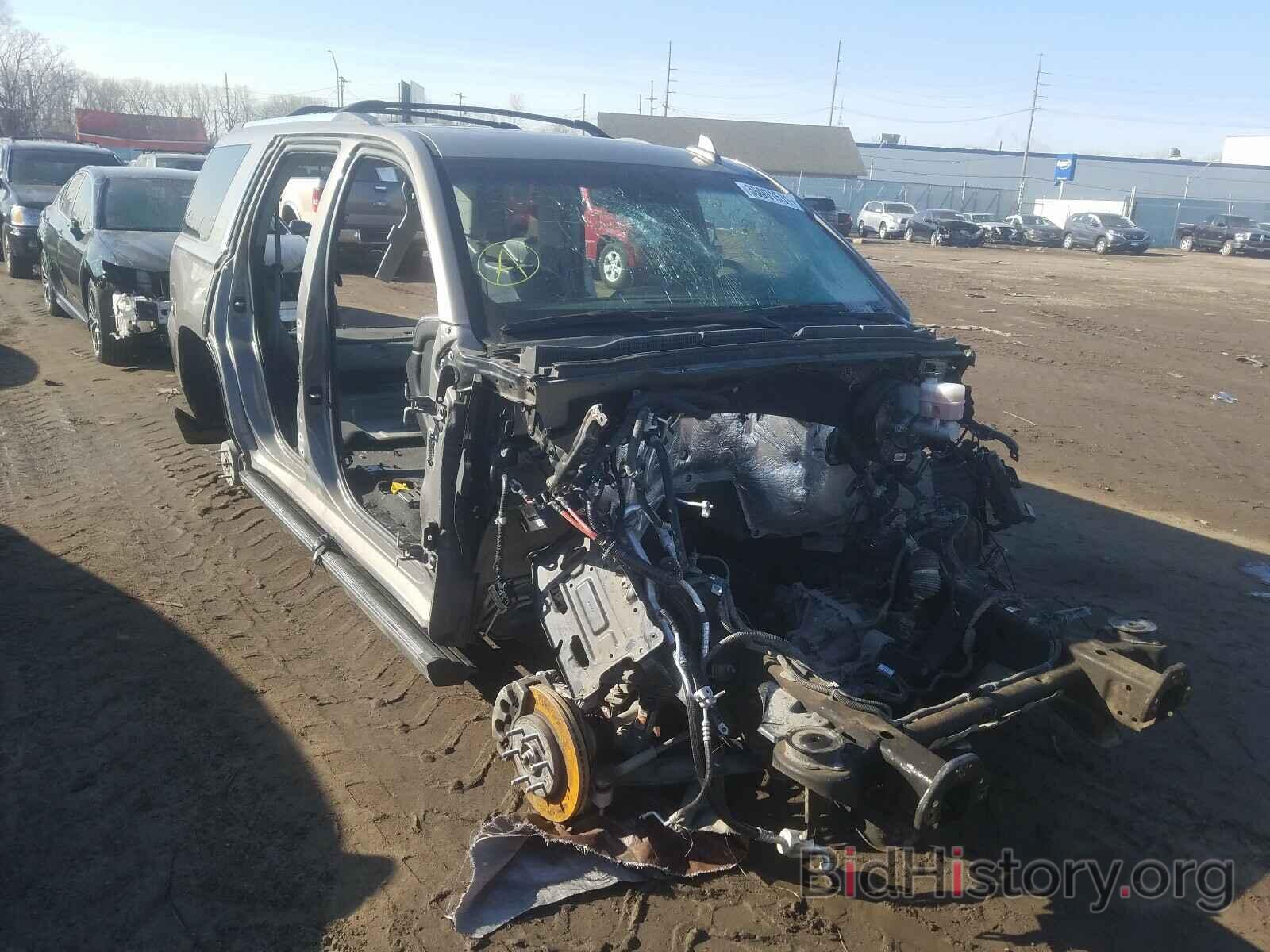 Photo 1GNSKCKJ2KR281783 - CHEVROLET TAHOE 2019