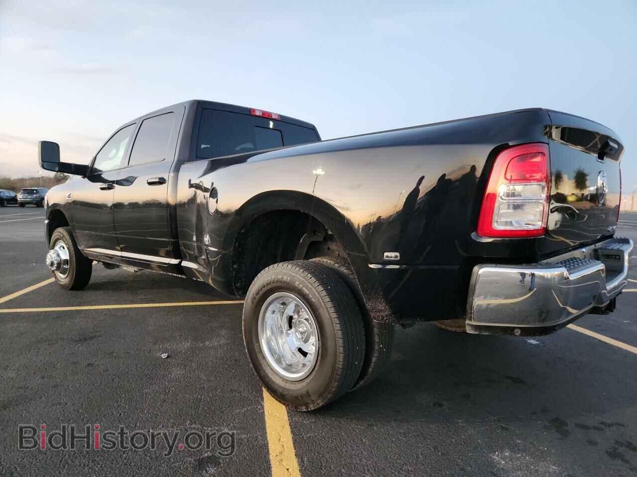 2019 RAM 3500 - VIN: 3C63RRGLXKG618150 - Фото 3