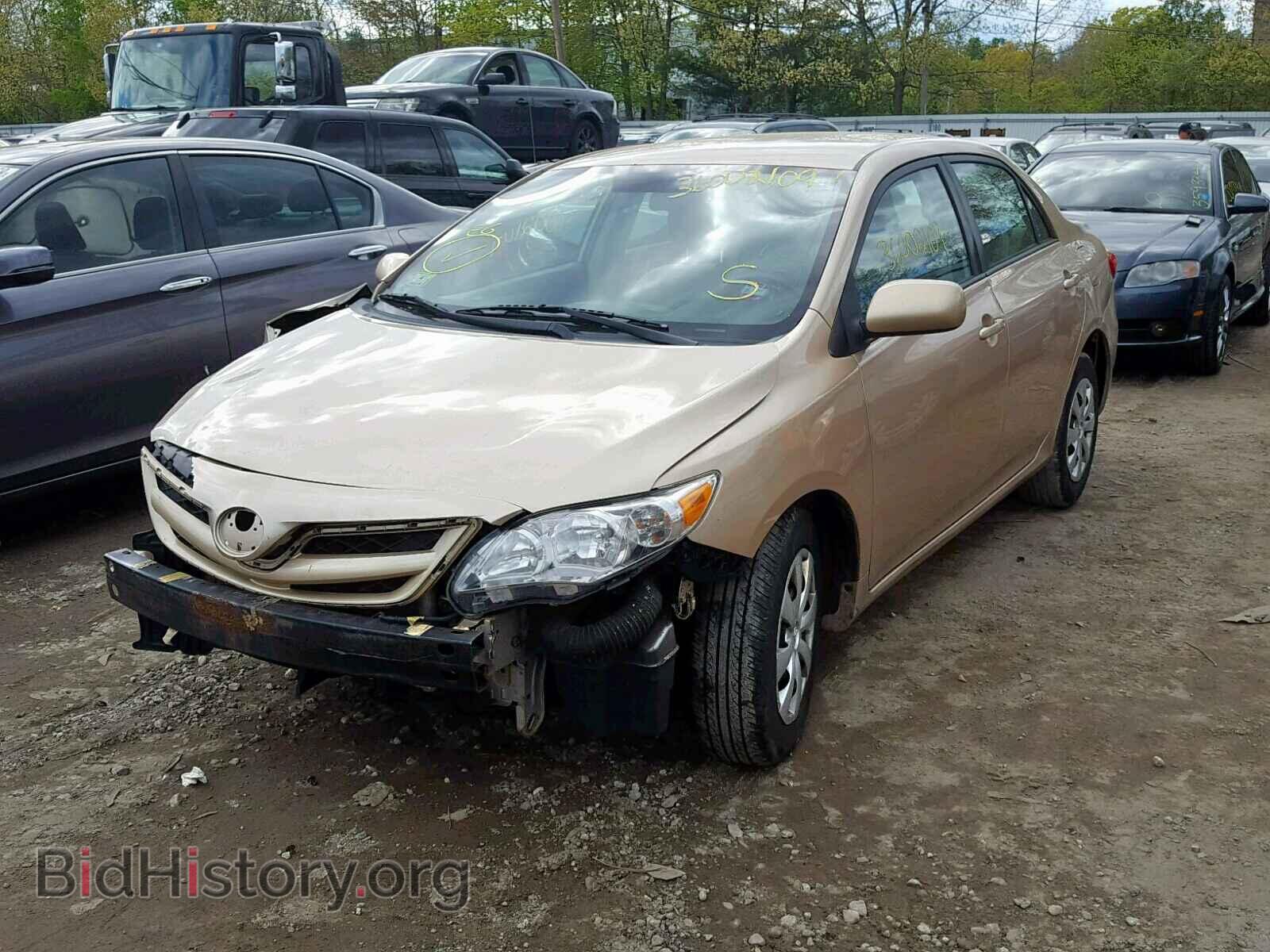 2011 TOYOTA COROLLA BA - VIN: 2T1BU4EE1BC710803 - Фото 2