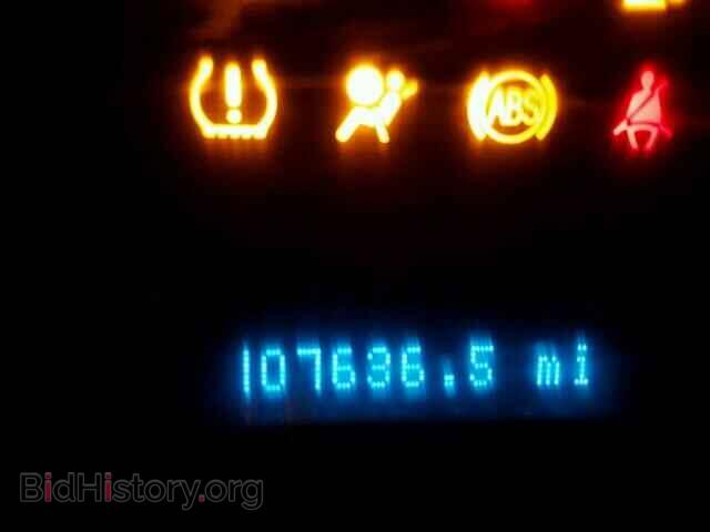 2011 FORD ESCAPE - VIN: 1FMCU4K32BKC65196 - Фото 8