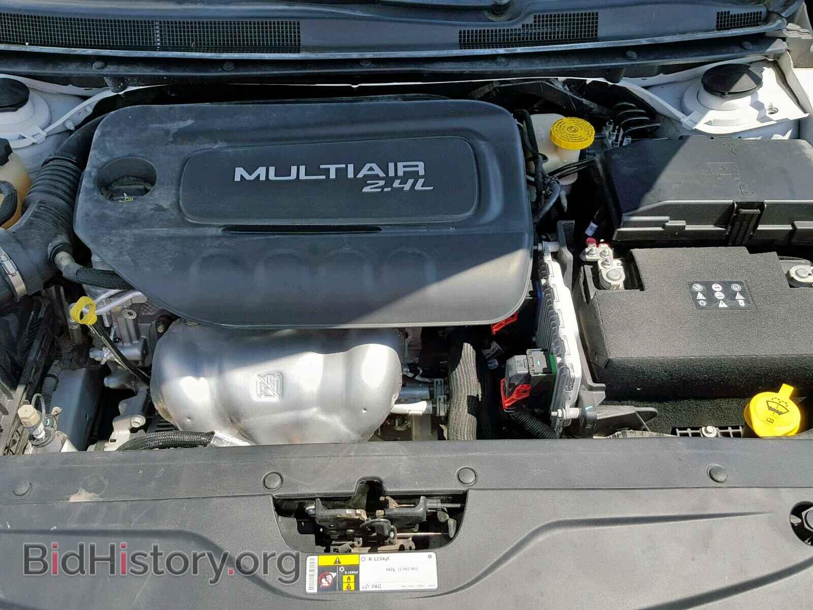 2016 CHRYSLER 200 - VIN: 1C3CCCBB7GN124790 - Photo 7
