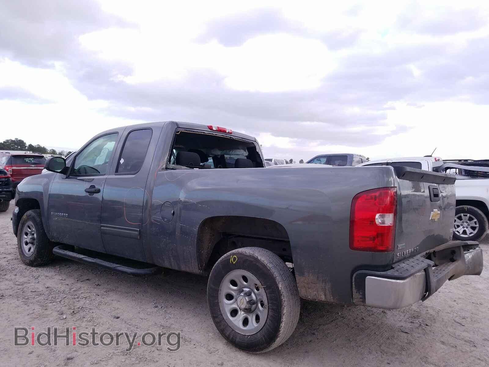2011 CHEVROLET SILVERADO - VIN: 1GCRCREA7BZ220478 - Фото 3
