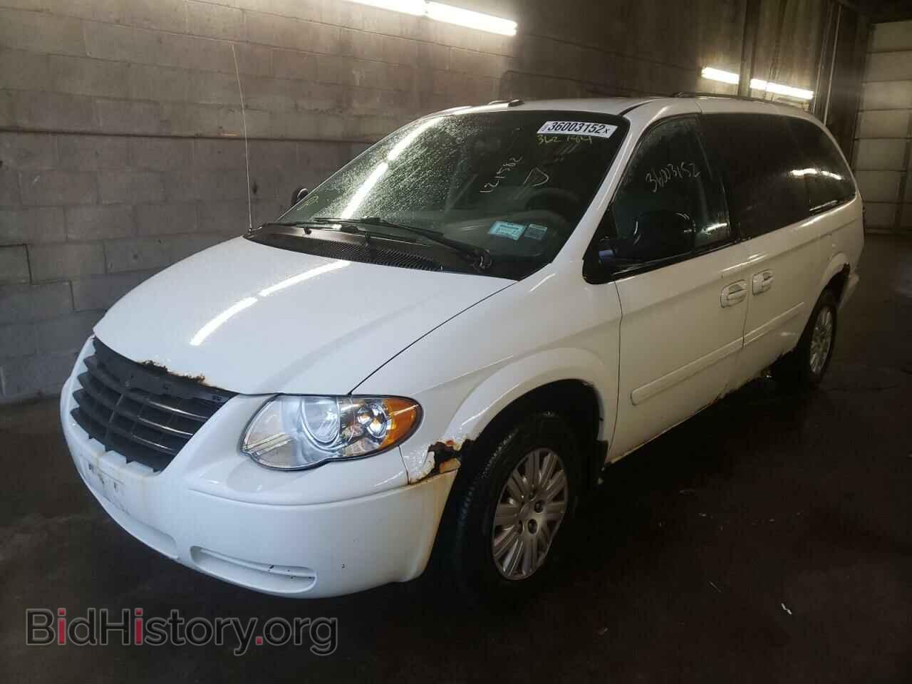 2007 CHRYSLER MINIVAN - VIN: 2A4GP44R77R362184 - Фото 2
