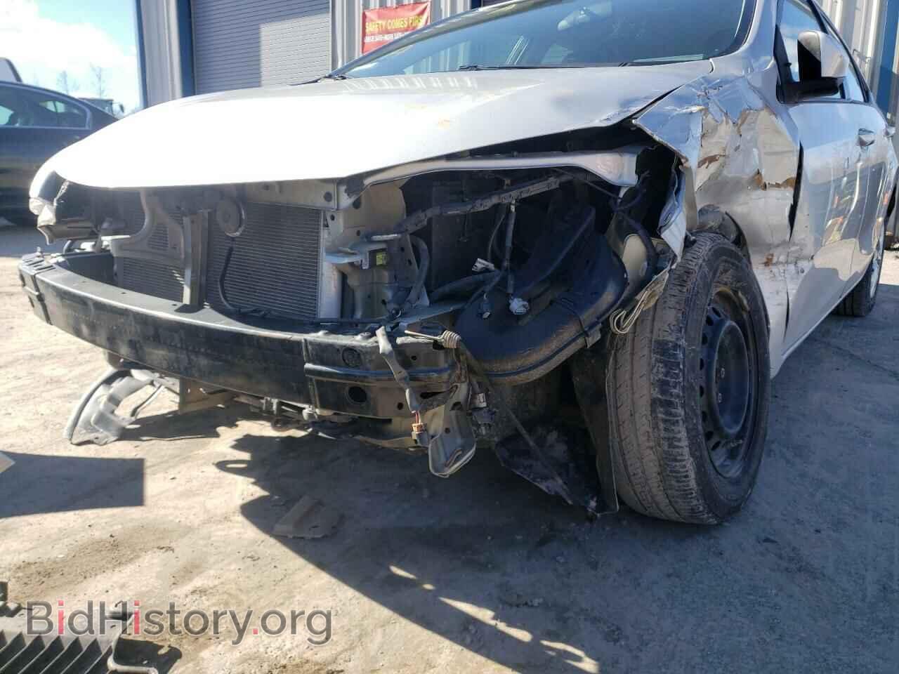 2015 TOYOTA COROLLA - VIN: 5YFBURHE9FP296877 - Фото 9