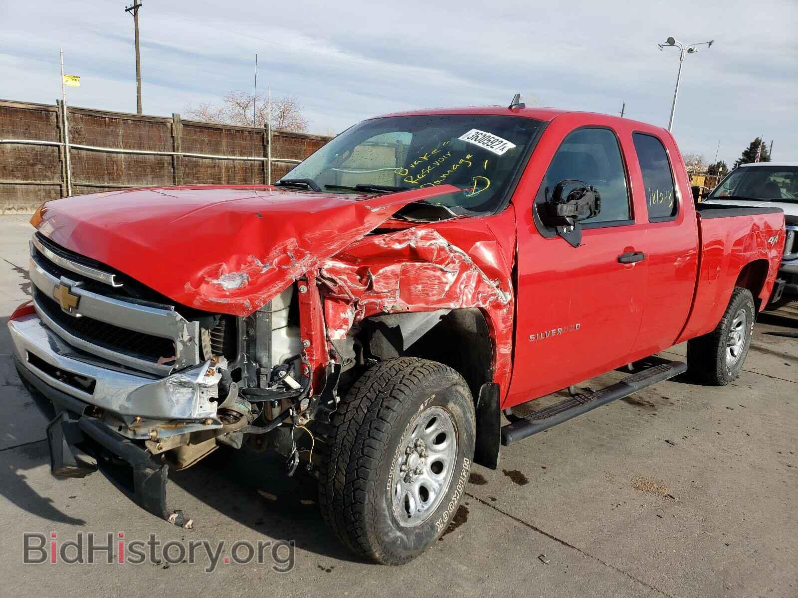 2011 CHEVROLET SILVERADO - VIN: 1GCRKREA2BZ436175 - Фото 2