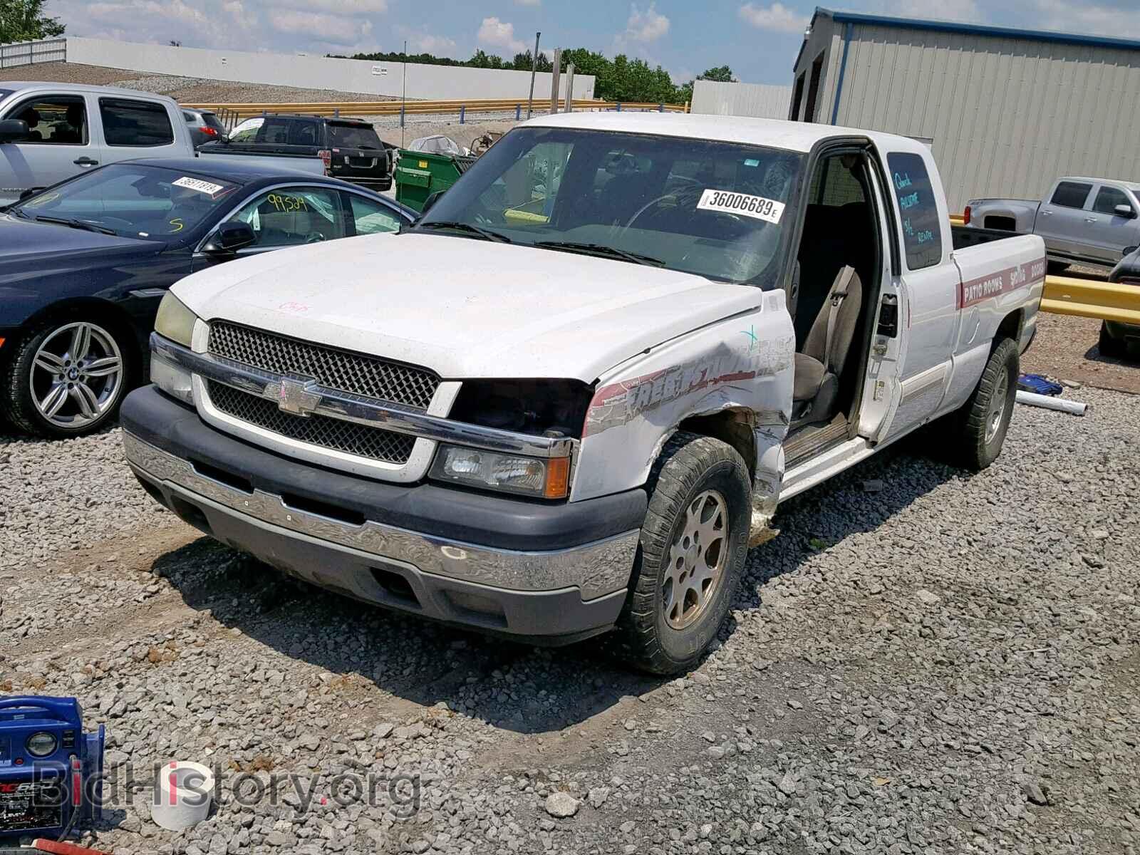 2005 CHEVROLET SILVERADO - VIN: 2GCEC19T951386820 - Фото 2