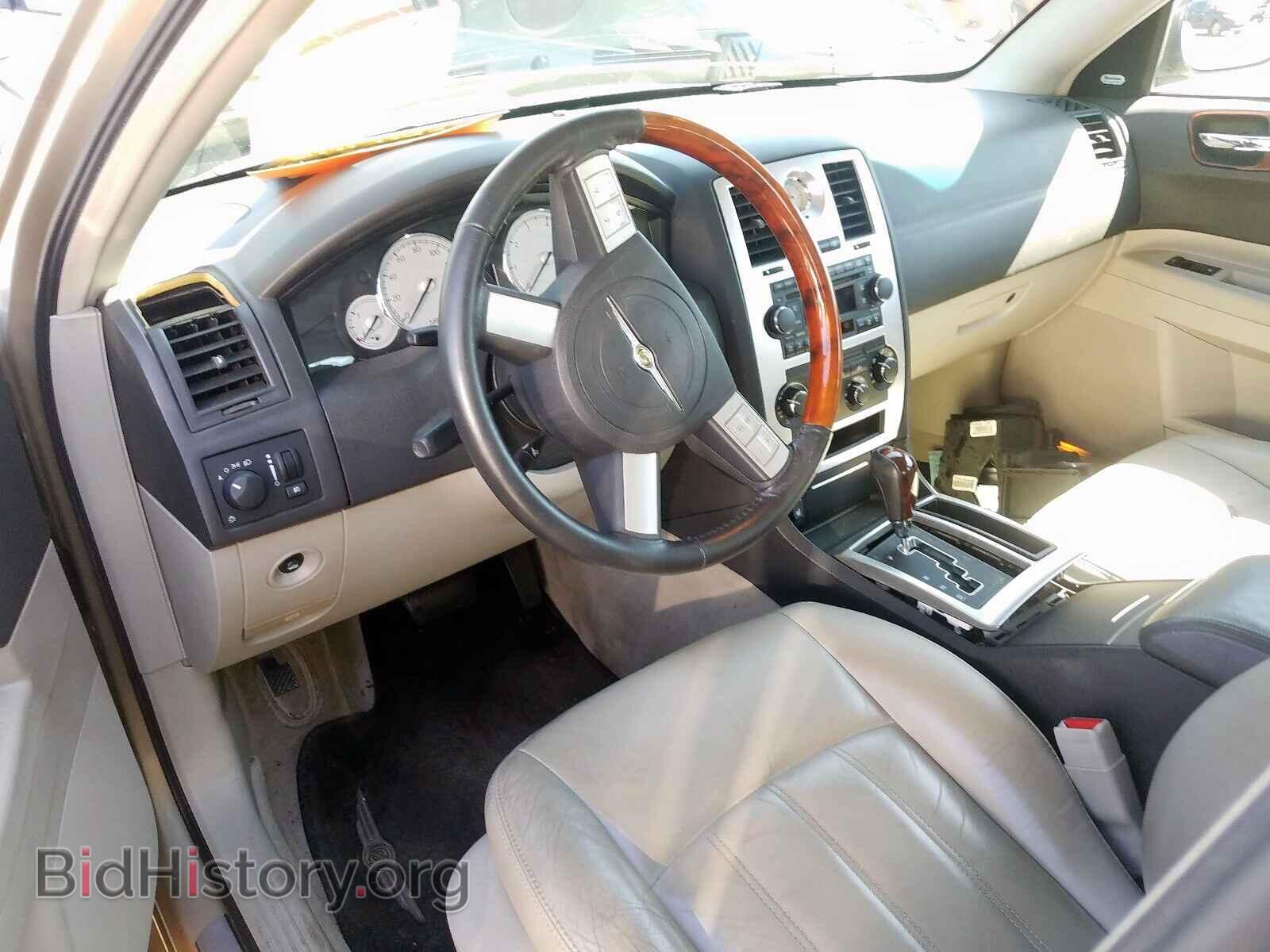 2006 CHRYSLER 300 - VIN: 2C3LA63H56H136129 - Фото 9