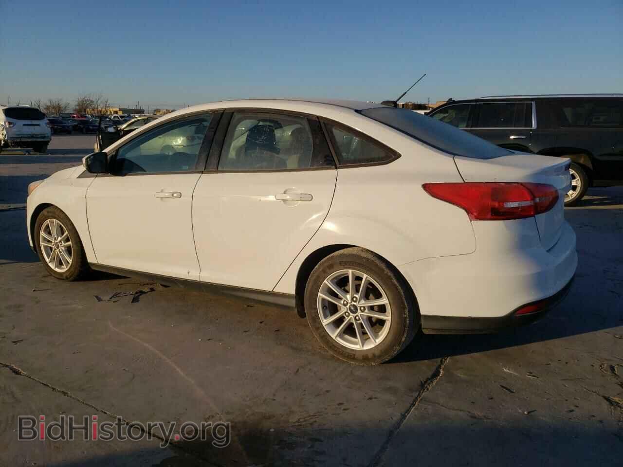 2016 FORD FOCUS - VIN: 1FADP3F29GL314817 - Photo 2