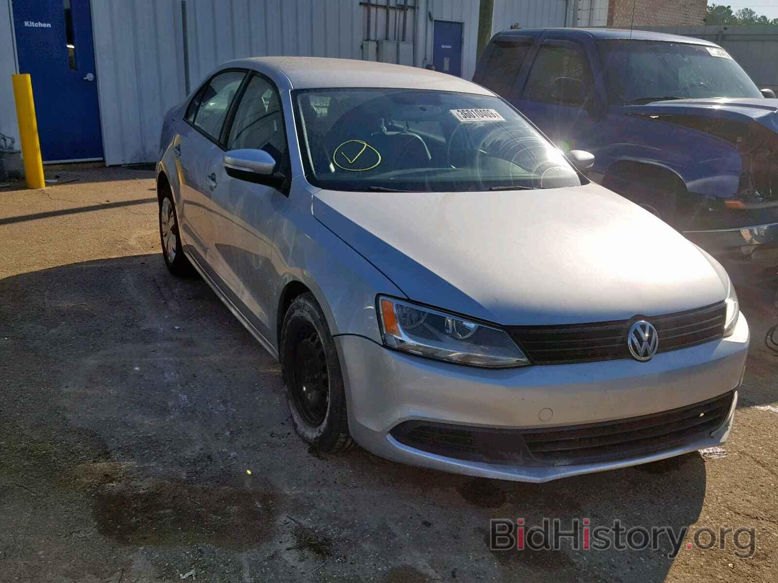 Фотография 3VWDX7AJ0CM331754 - VOLKSWAGEN JETTA 2012