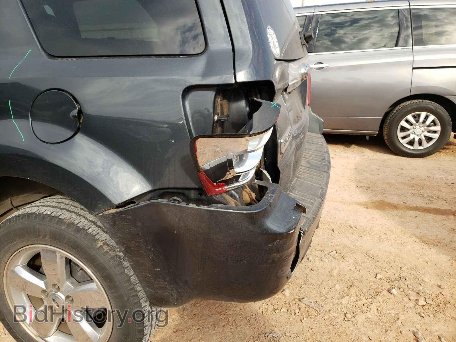 2009 FORD ESCAPE - VIN: 1FMCU04729KA79760 - Фото 9