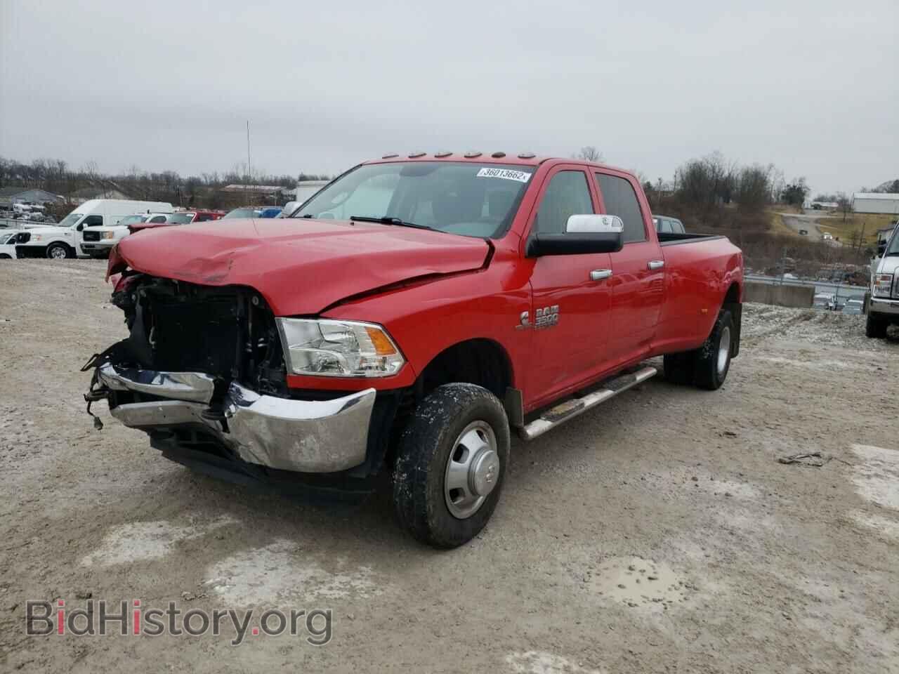 2018 RAM 3500 - VIN: 3C63RRGL1JG311996 - Фото 2