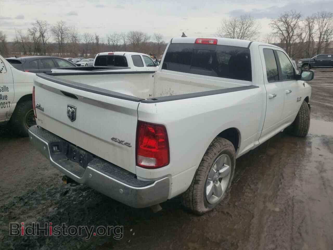 2018 RAM 1500 - VIN: 1C6RR7GG7JS228938 - Фото 4