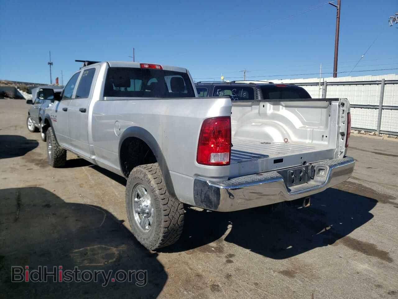 2018 RAM 2500 - VIN: 3C6UR5HL5JG390780 - Photo 3