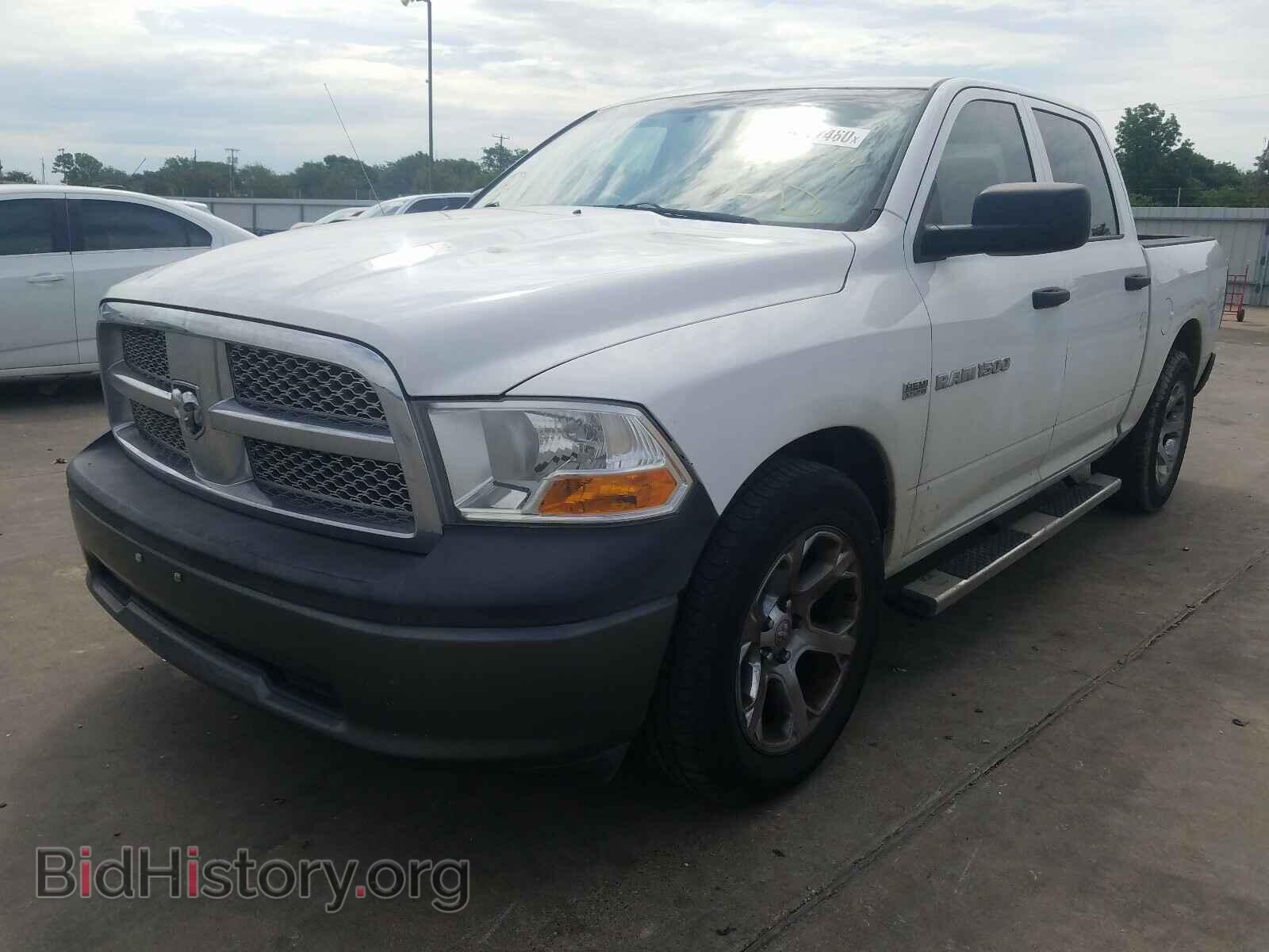 2011 DODGE RAM 1500 - VIN: 1D7RB1CT6BS563774 - Фото 2