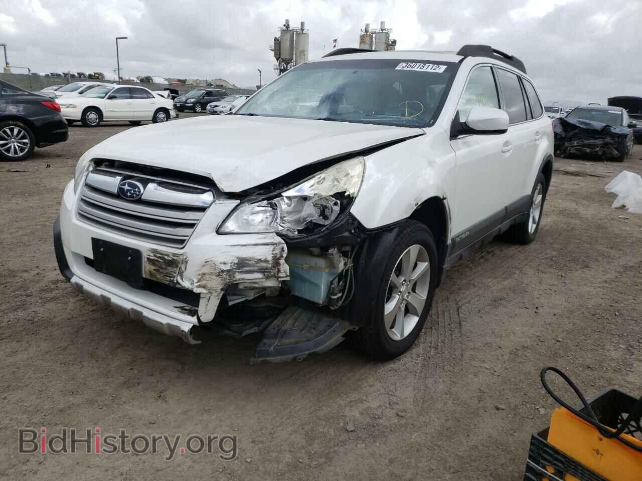 2013 SUBARU OUTBACK - VIN: 4S4BRBKC8D3221038 - Фото 2
