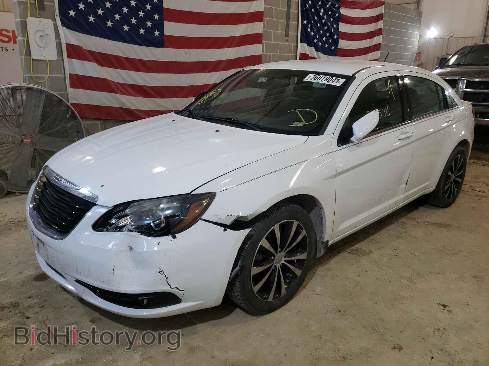 2013 CHRYSLER 200 - VIN: 1C3CCBBB3DN633264 - Photo 2