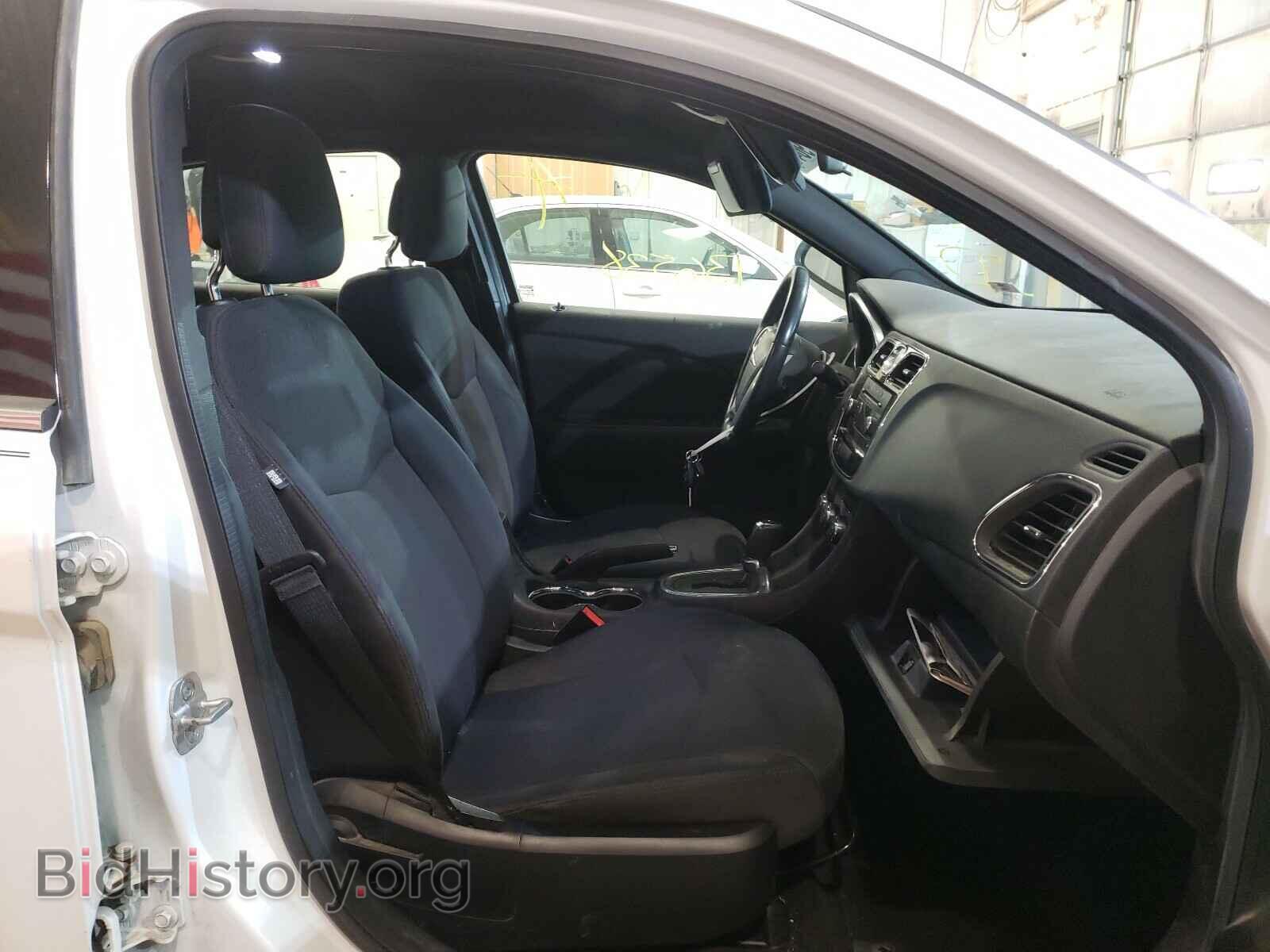 2013 CHRYSLER 200 - VIN: 1C3CCBBB3DN633264 - Photo 5