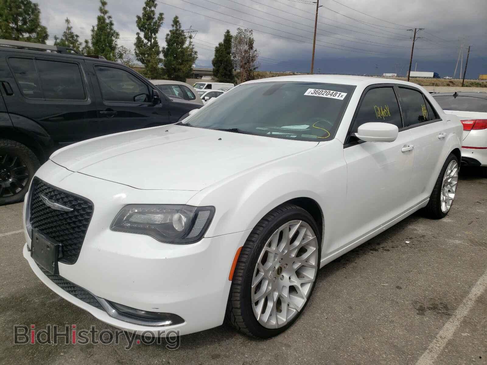 2015 CHRYSLER 300 - VIN: 2C3CCABG4FH755729 - Фото 2