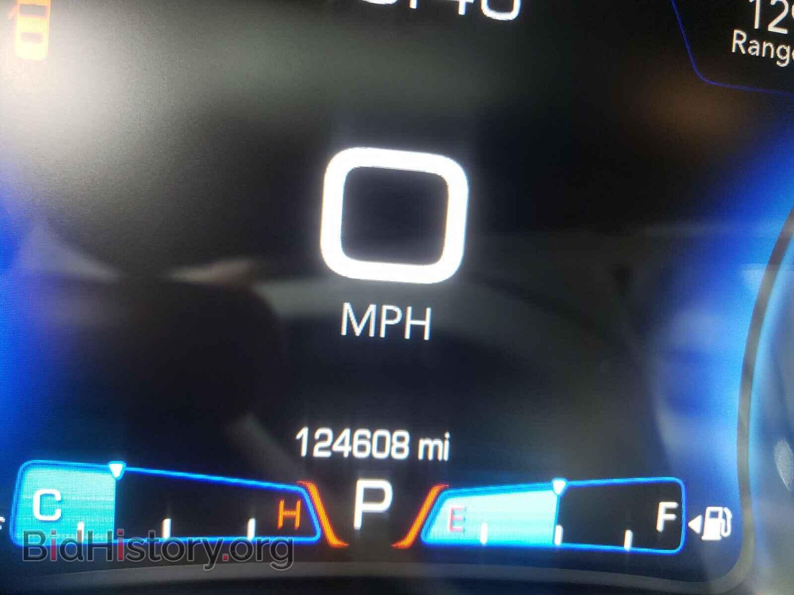2015 CHRYSLER 300 - VIN: 2C3CCABG4FH755729 - Фото 8