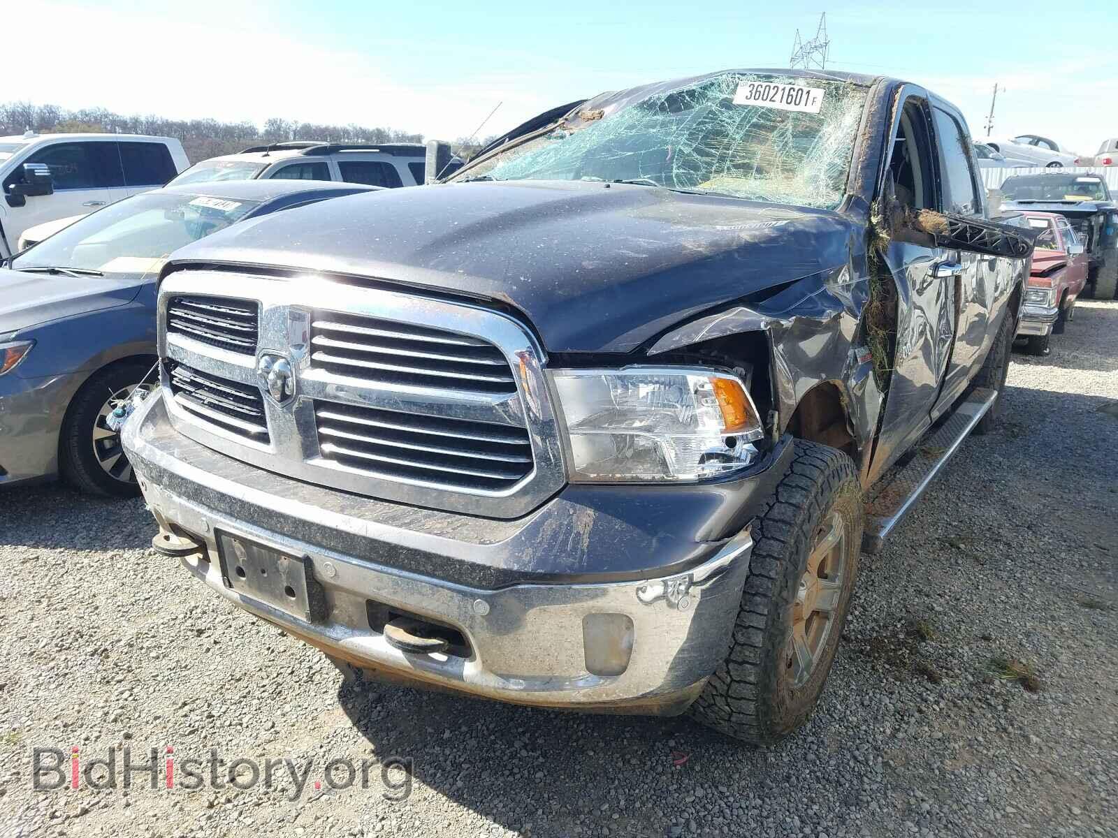 2015 RAM 1500 - VIN: 1C6RR7TT9FS768740 - Photo 2