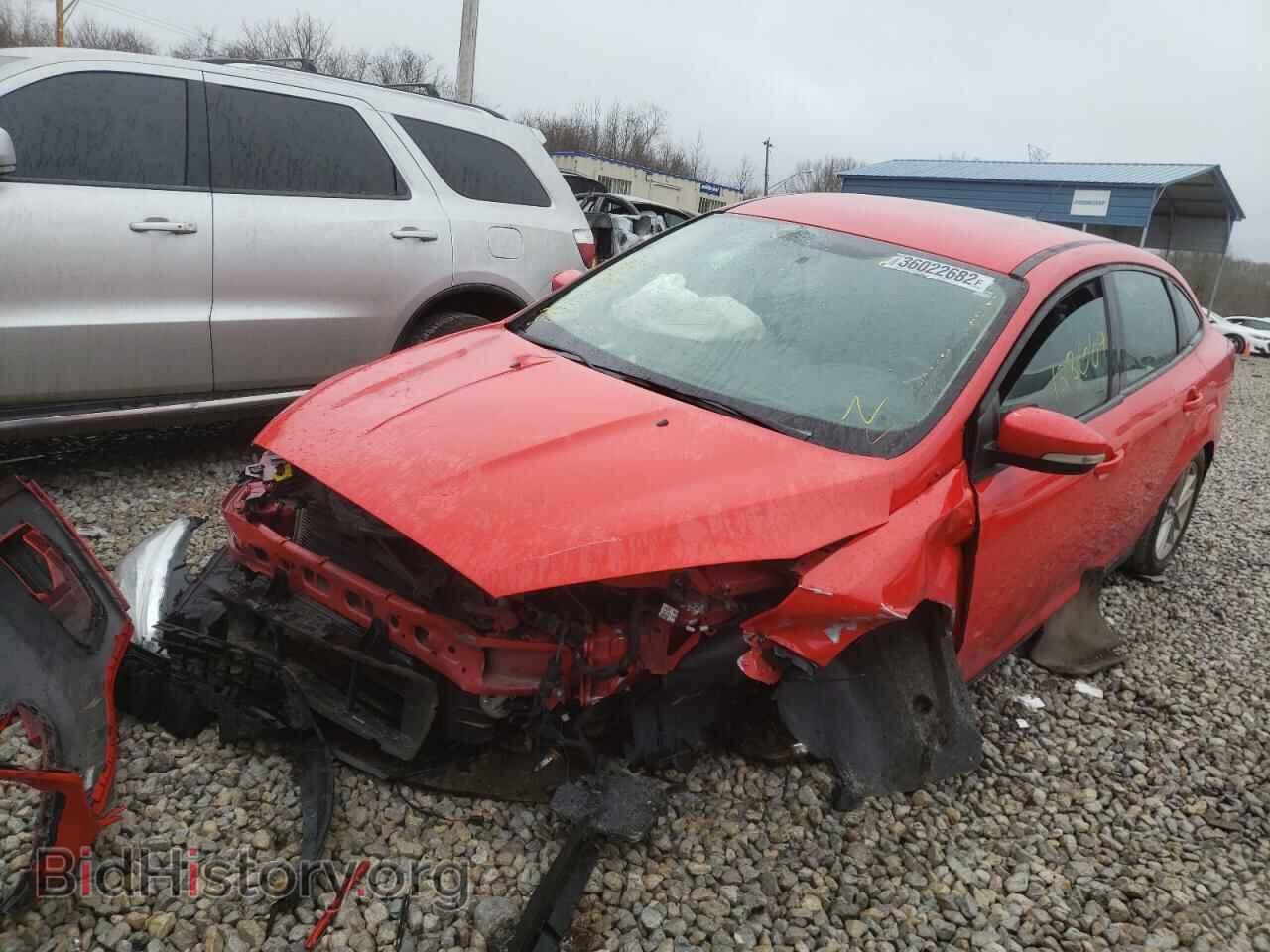 2017 FORD FOCUS - VIN: 1FADP3F25HL215817 - Фото 2