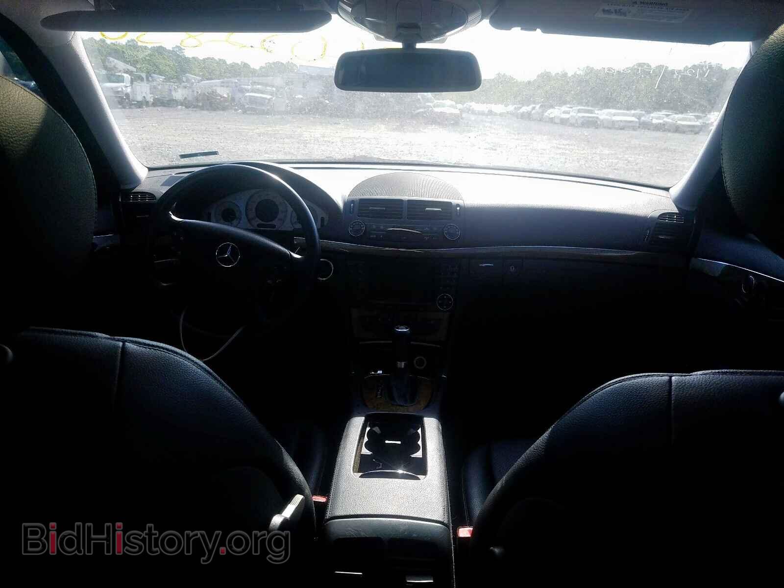 2007 MERCEDES-BENZ E CLASS - VIN: WDBUF56X97B034985 - Photo 9
