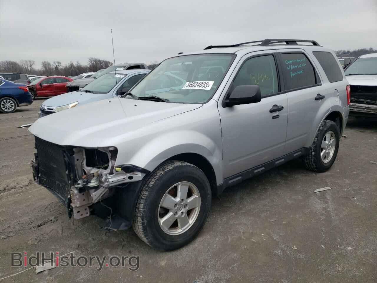 Photo 1FMCU0DG3BKC71162 - FORD ESCAPE 2011
