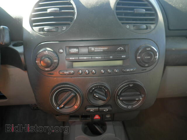 2000 VOLKSWAGEN BEETLE - VIN: 3VWCC21C5YM469938 - Фото 9