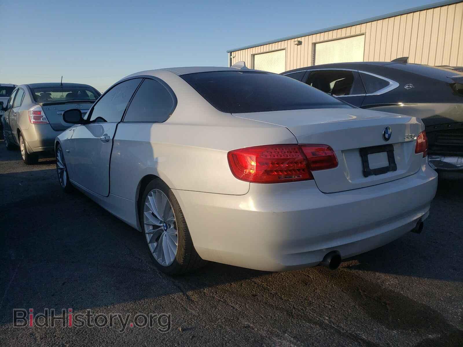 2011 BMW 3 SERIES - VIN: WBAKG7C50BE598341 - Фото 3
