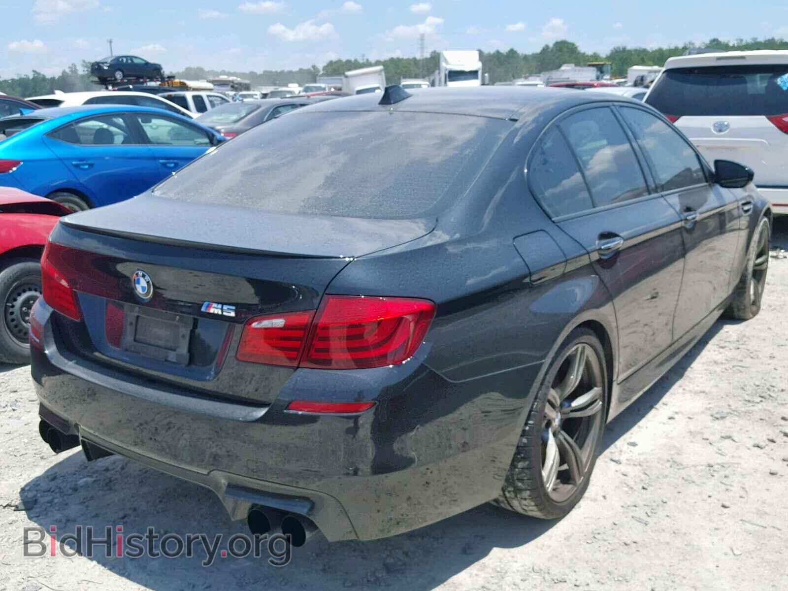 2013 BMW M5 - VIN: WBSFV9C50DC773278 - Фото 4