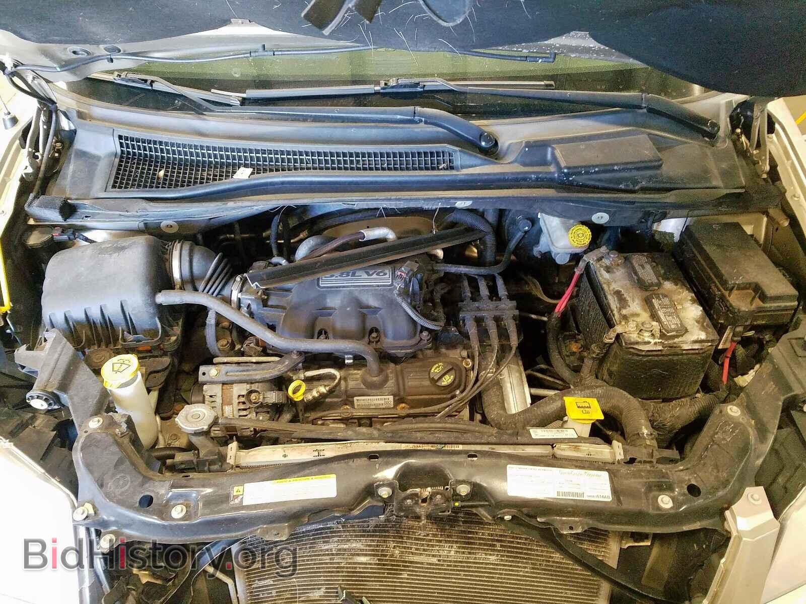 2008 CHRYSLER MINIVAN - VIN: 2A8HR54P08R149550 - Фото 7