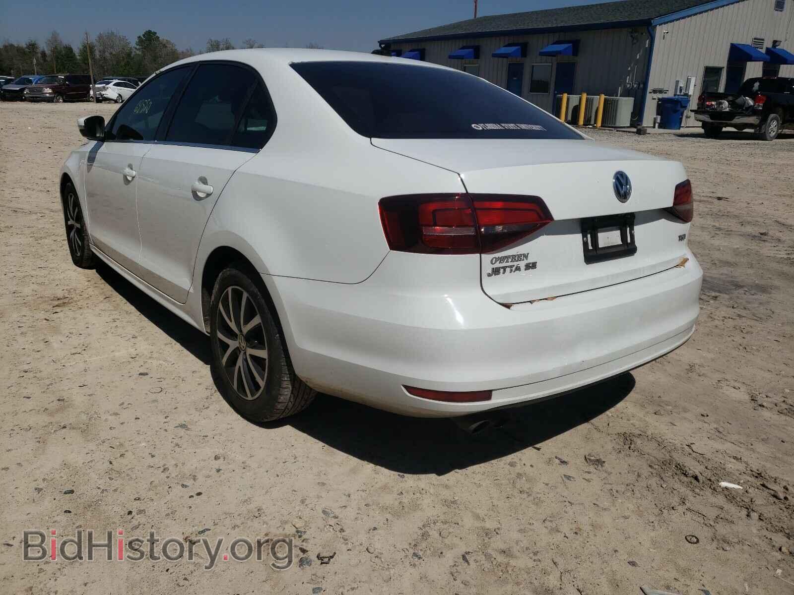 2017 VOLKSWAGEN JETTA - VIN: 3VWDB7AJ0HM213810 - Фото 3