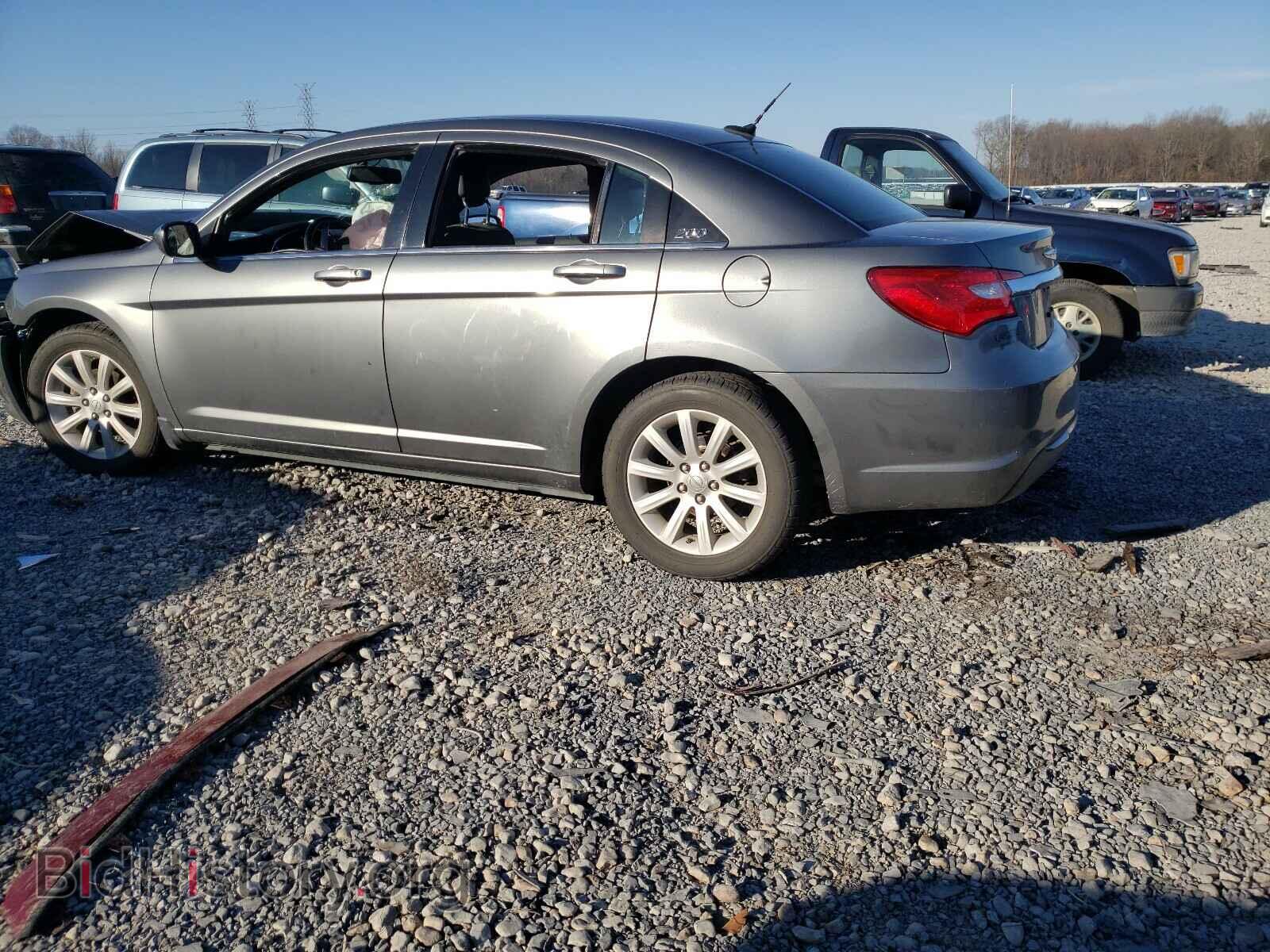 2012 CHRYSLER 200 - VIN: 1C3CCBBB0CN130922 - Фото 3