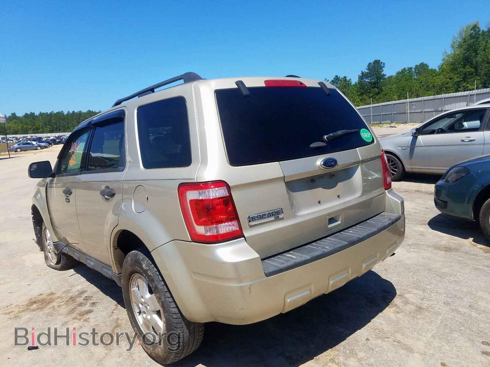 2011 FORD ESCAPE - VIN: 1FMCU0D73BKC21720 - Photo 3