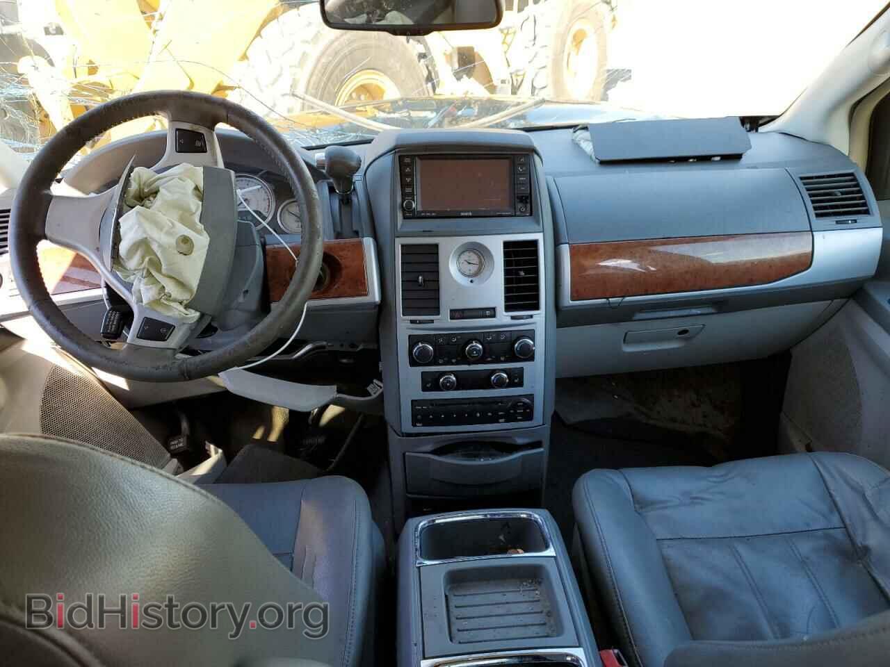 2008 CHRYSLER MINIVAN - VIN: 2A8HR54P28R826923 - Фото 8