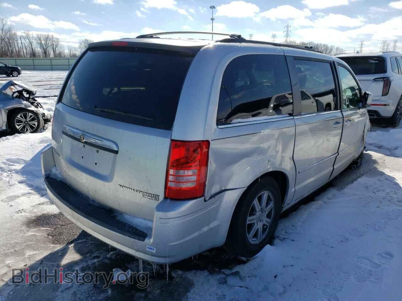 2010 CHRYSLER MINIVAN - VIN: 2A4RR5D16AR113689 - Фото 4
