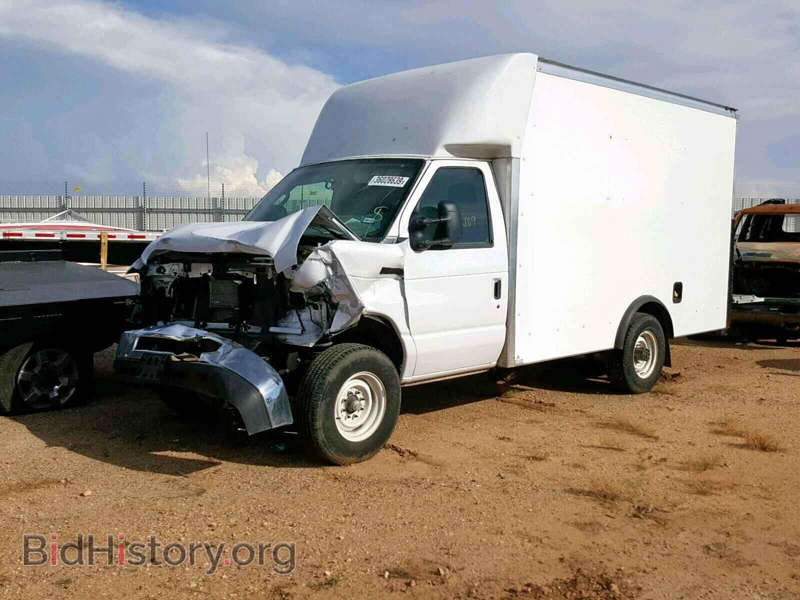 2018 FORD ECONOLINE - VIN: 1FDWE3F69JDC23779 - Фото 2