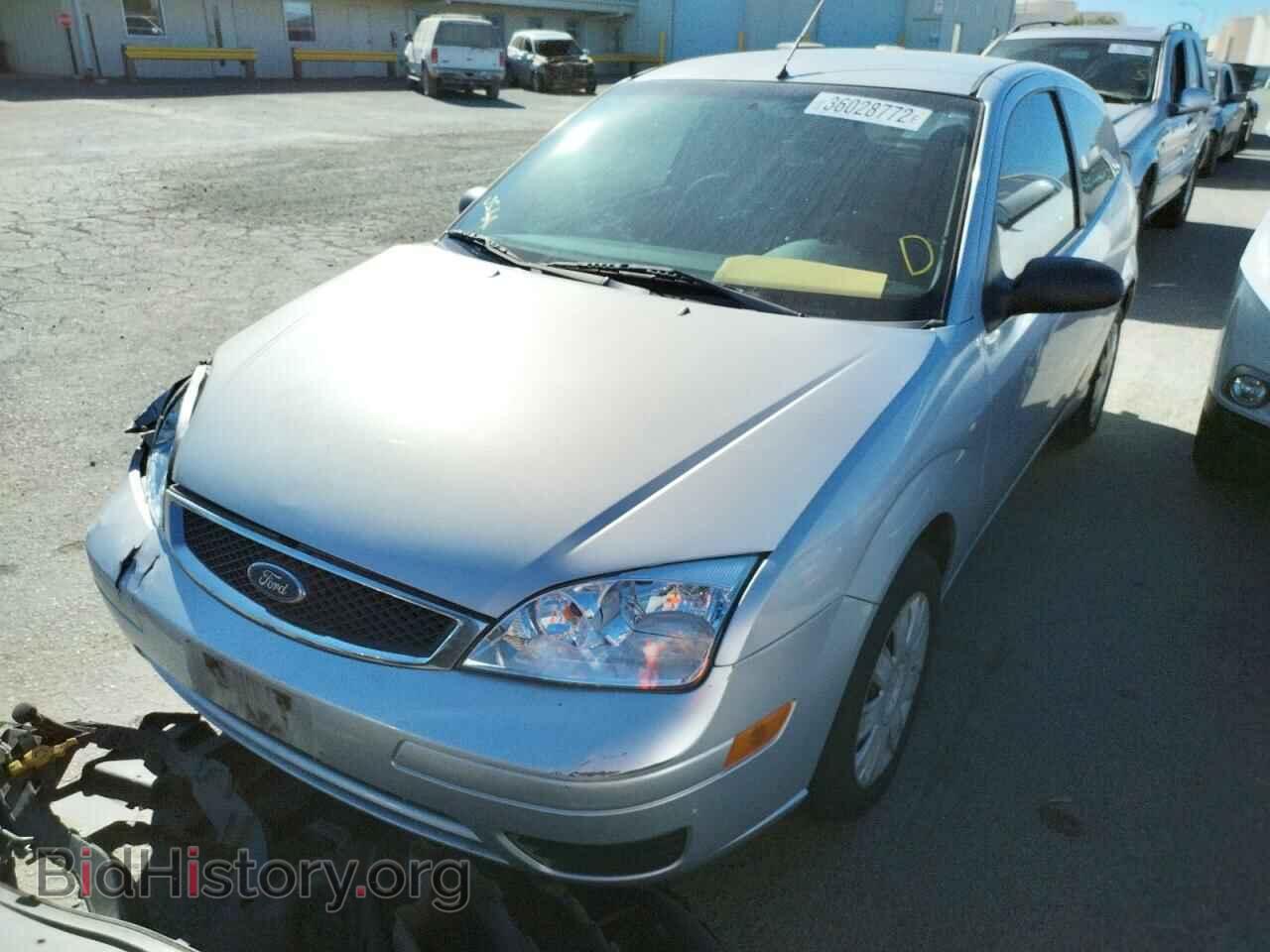 2007 FORD FOCUS - VIN: 1FAFP31N47W231644 - Фото 2