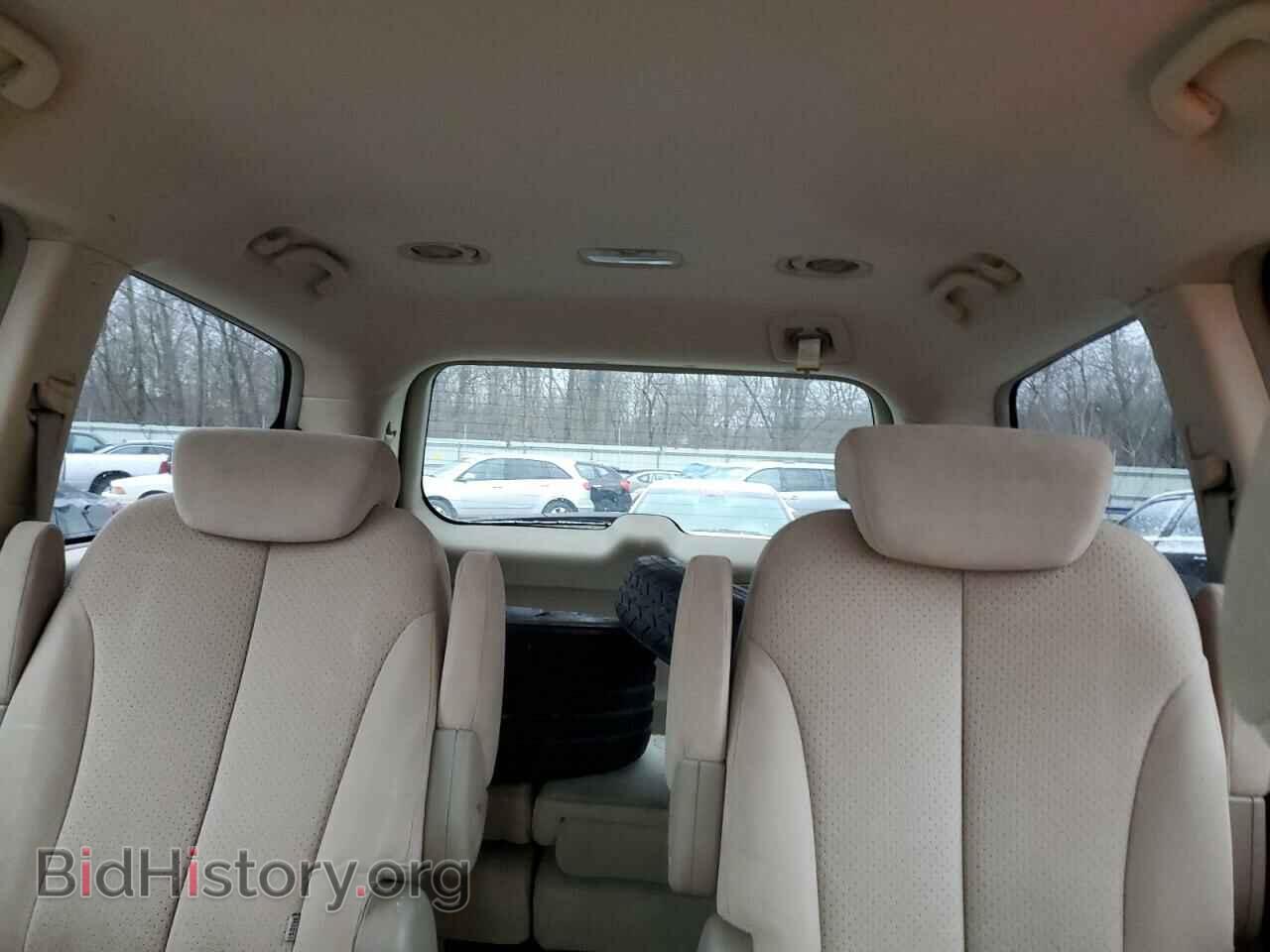 2007 HYUNDAI ENTOURAGE - VIN: KNDMC233276013804 - Фото 10