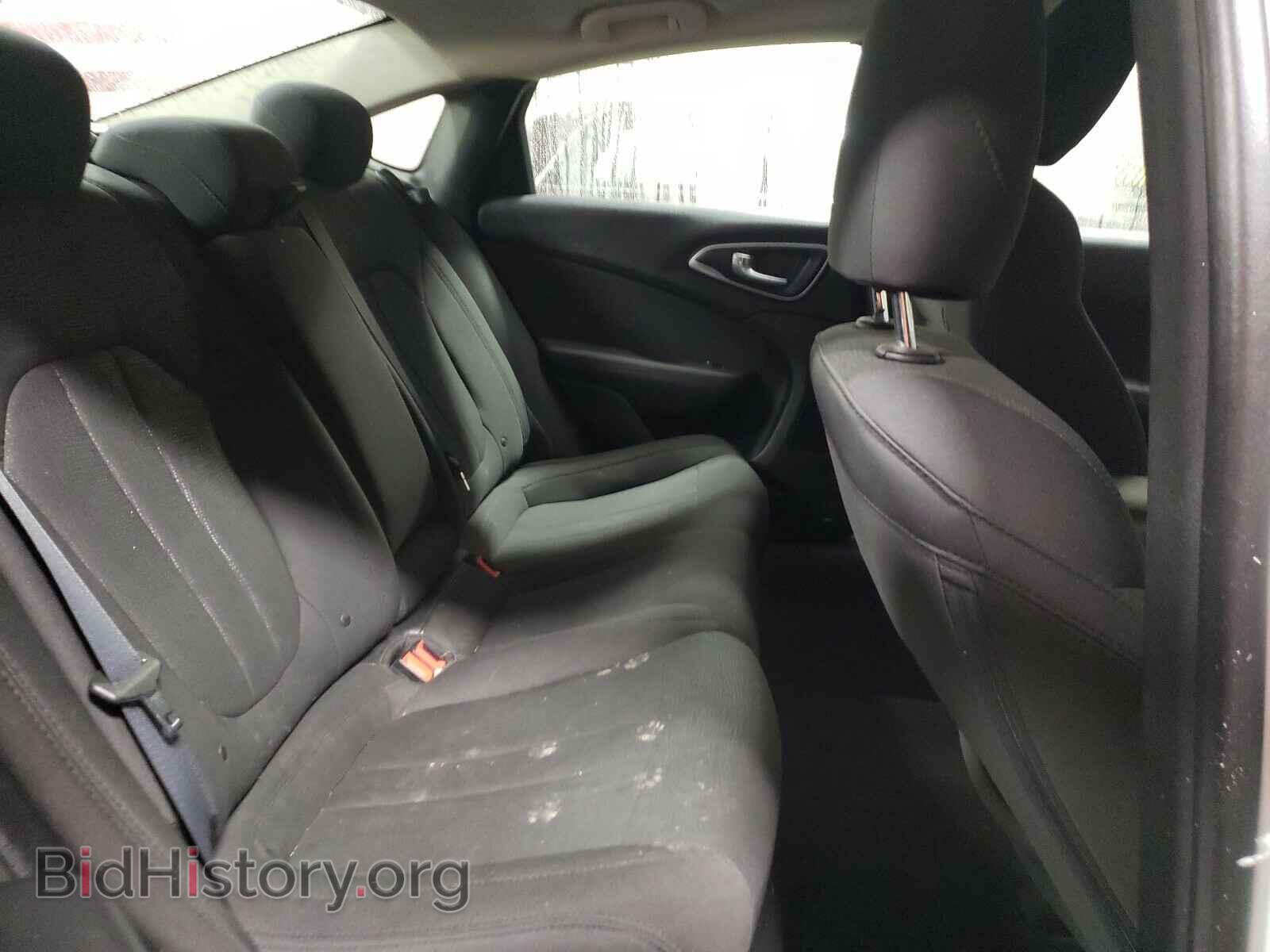 2016 CHRYSLER 200 - VIN: 1C3CCCAB9GN116109 - Фото 6